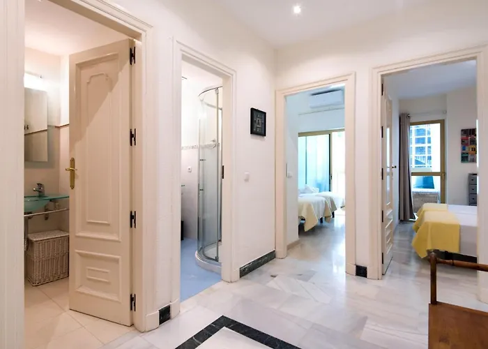 公寓 Rentandhomes Beachfront Center